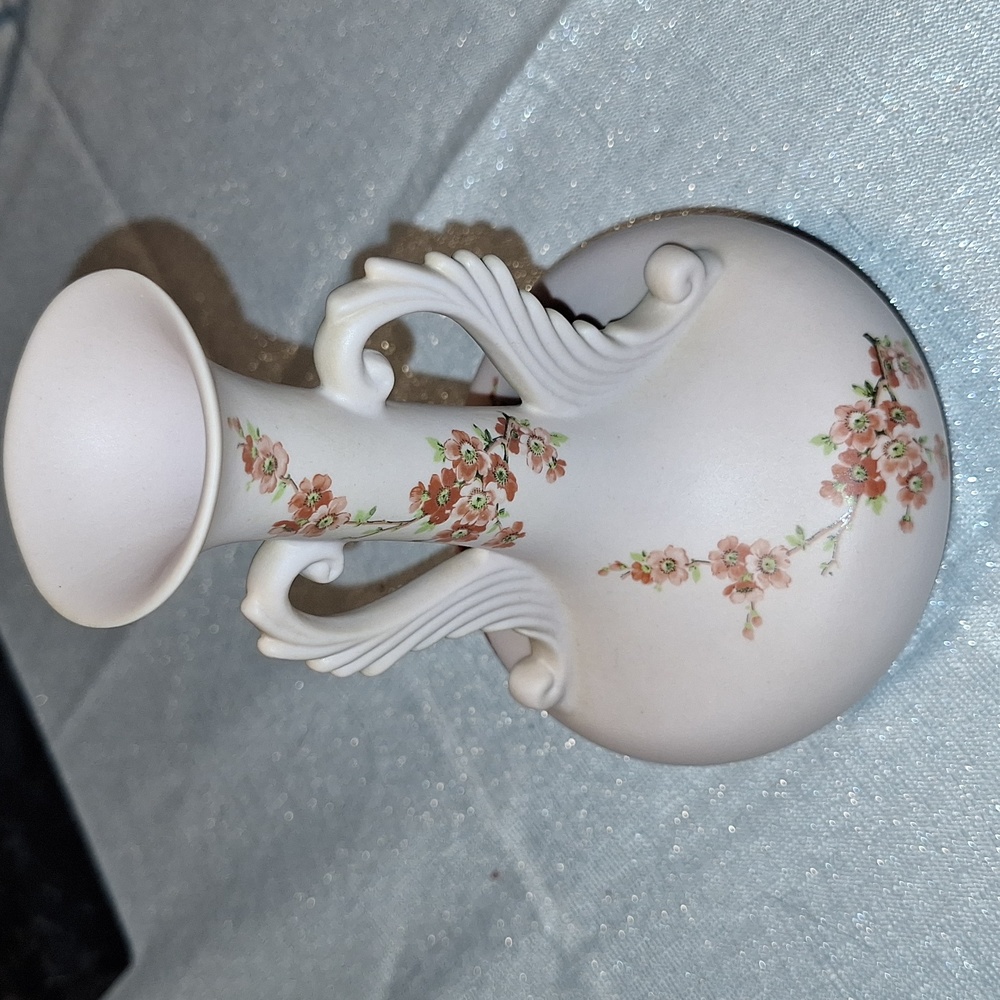 Wild rose bud vase